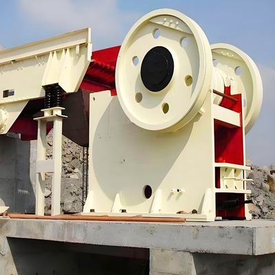 Station de concassage de mâchoires de type combiné pour la pierre calcaire, le béton et le granit de basalte