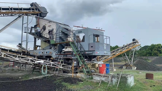 Fraiseur à mâchoires de 100 tph pour l'exploitation minière de roches Minerai d'or de fer Taille de sortie 10-500 mm Multi-fonctionnel