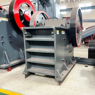 PE600X900 Machine de concassage primaire pour le granit et le basalte de calcaire à taille standard