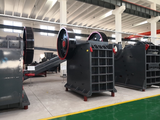 PE600X900 Machine de concassage primaire pour le granit et le basalte de calcaire à taille standard