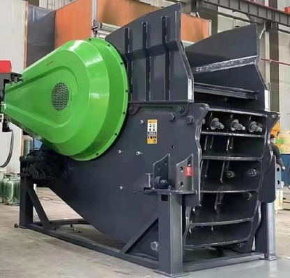 PEC106 Broyeur à mâchoires pour matériaux de sable 100 tph Capacité et performance