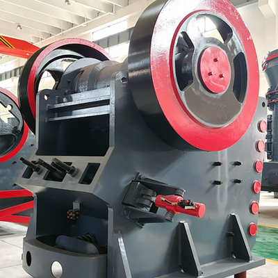 La machine de concassage de granit et d'agrégats de marbre rocheux C6X avec personnalisation