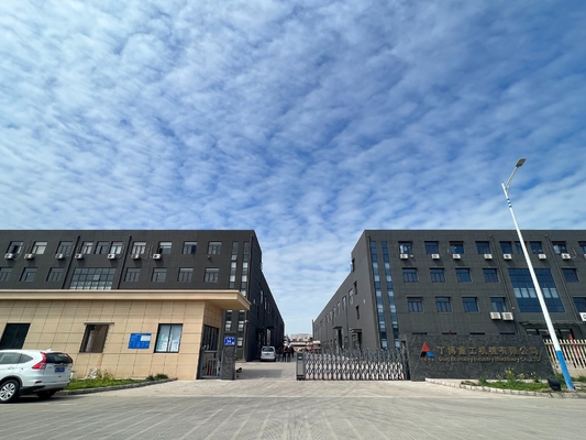 PE600*900 Broyeur à mâchoires pour minerai 90-500tph Capacité Haute efficacité