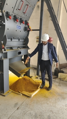 Version européenne du moulin de meulage de matériaux de sable en fer gris