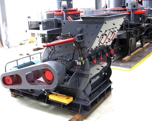 PC4008-75/PC4012-90/PC4012-90L/PC4015-132 Machines de broyage à marteaux en plâtre et calcaire