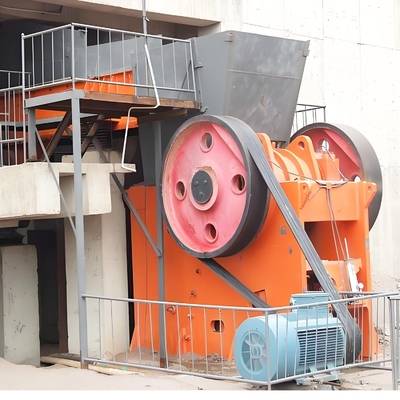 Machine de concassage de pierre complète Concasseur de mâchoires de pierre avec ligne de criblage à prix abordable