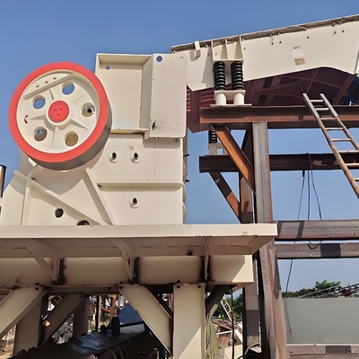 Crusher à choc à cône à mâchoire de minerai de calcaire avec un service après-vente d'un an