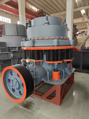 30-280kw de puissance du moteur personnalisation du broyeur à cône à ressort pour le minerai fragile de dureté moyenne