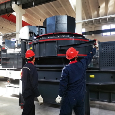 Concasseur d'impact VSI certifié ISO, machine de fabrication de sable à arbre vertical pour la fabrication de sable