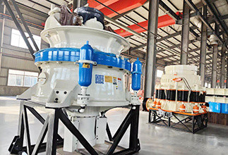 Concasseur à cône hydraulique de pierres et de cailloux avec une puissance moteur de 160 à 400 kW et une orientation technique