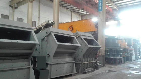 Sous la direction technique de l'installation 50-300 T/H concasseur d'impact de granit calcaire