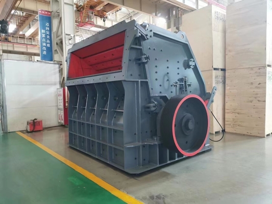 PF1315 concasseur d'impact avec demande personnalisée et taille d'entrée 300-700 mm