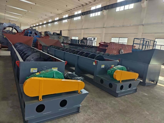 Machine à laver le sable en spirale avec une capacité T/H de 100 à 350 tph avec une puissance moteur de 11 à 18,5 kW